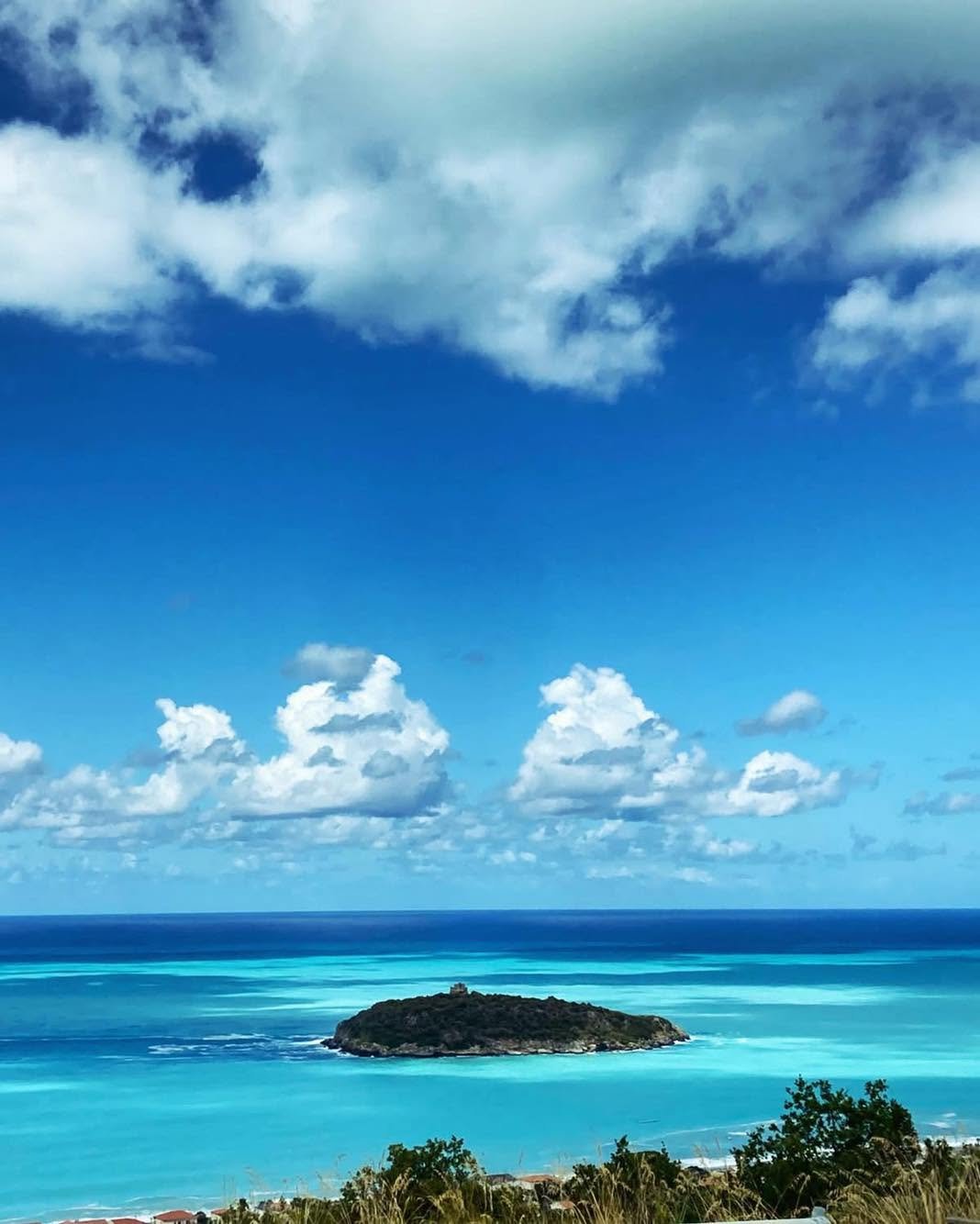 Isola di Cirella vista da Petra Sky Glamping